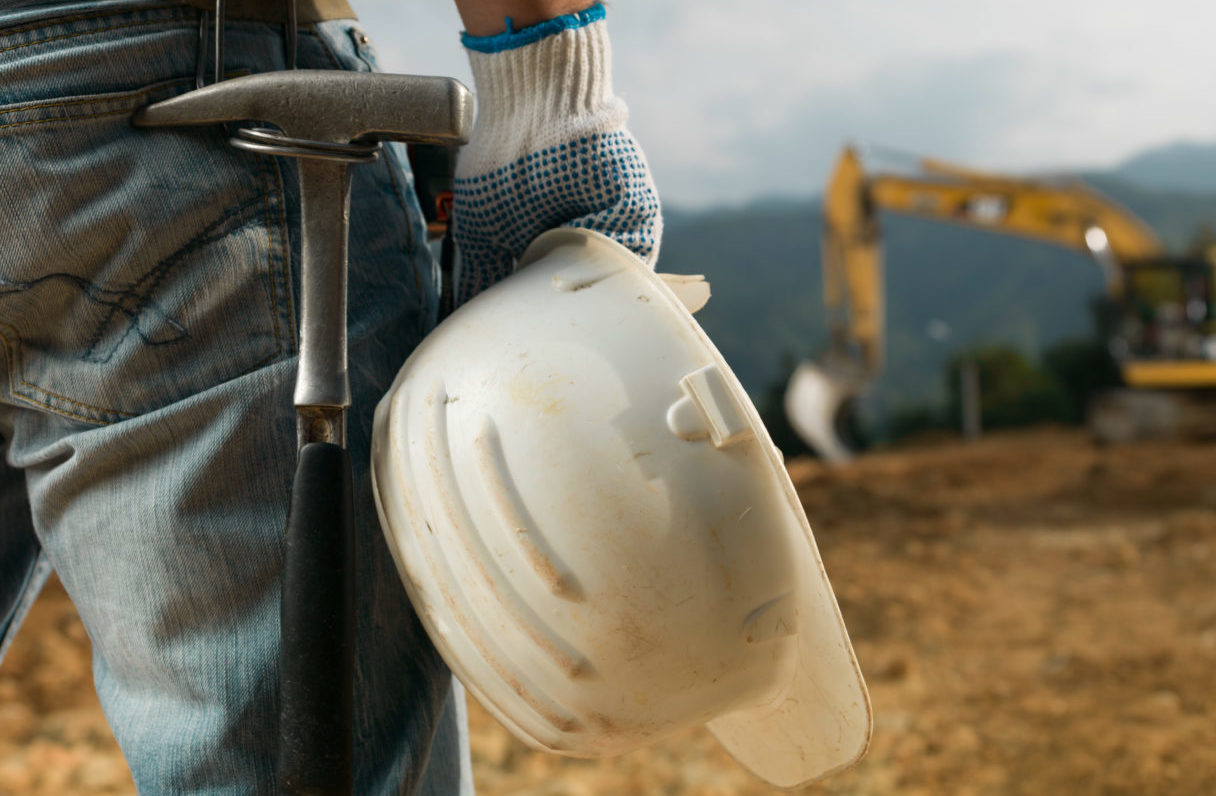 GPS tracking of construction assets - FleetLocate by Spireon - Commercial Fleet Management Software